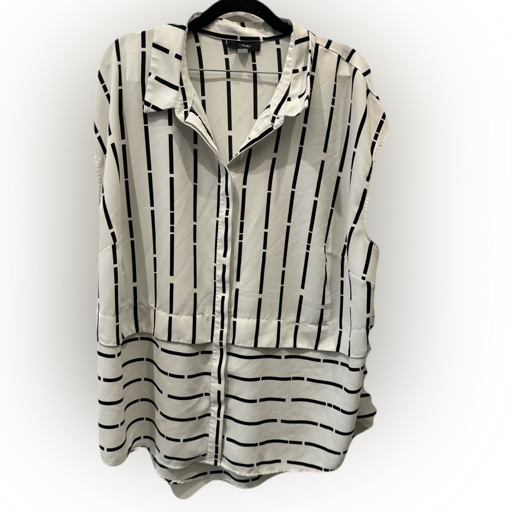 Alfani white sleeveless blouse with black stripes